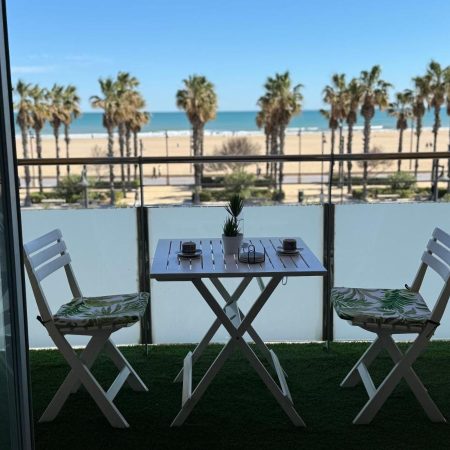 appartement aan het strand van valencia