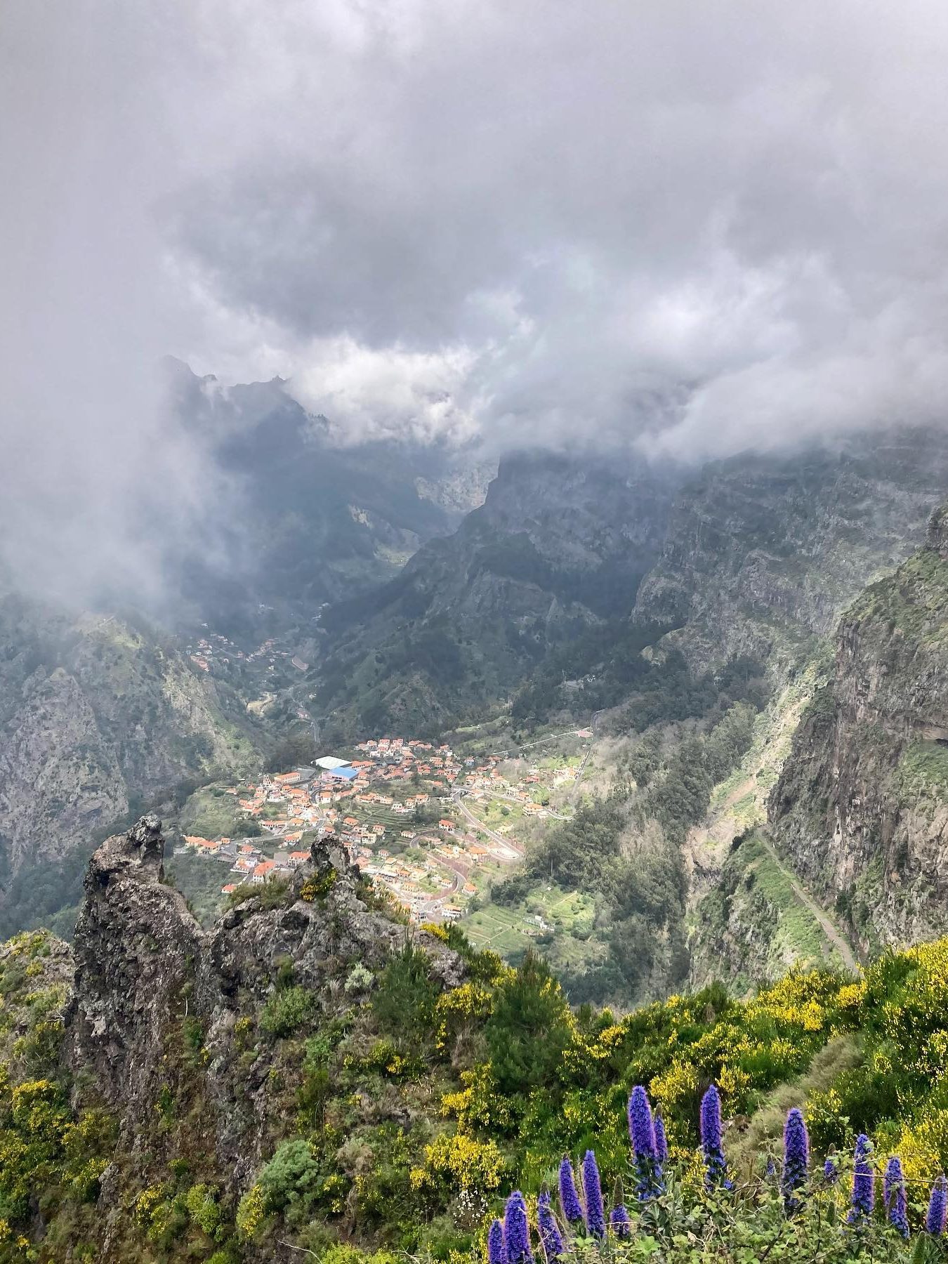 nonnevallei madeira Curral das Freiras