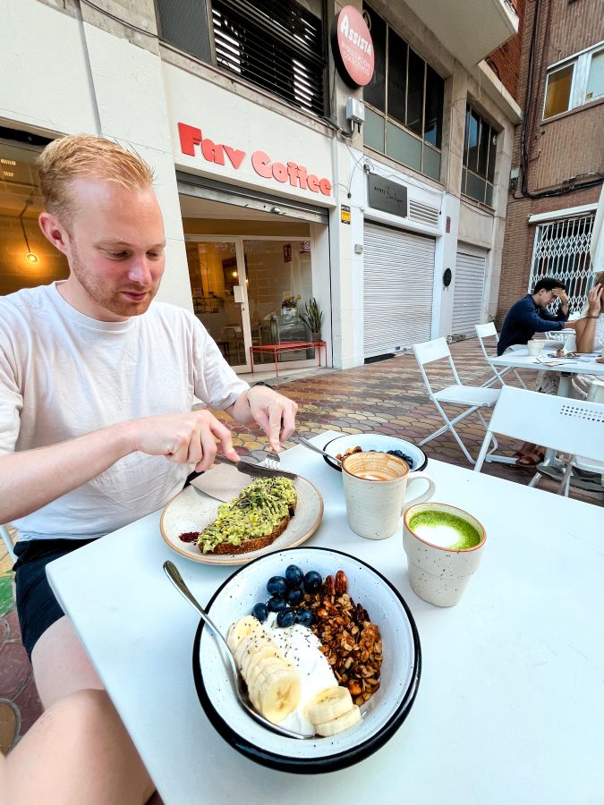 beste ontbijt brunch tentjes in valencia met koffie