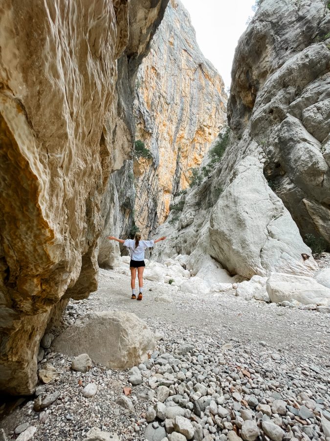 mooiste hikes op Sardinië kloof