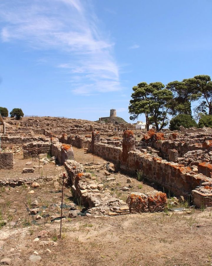 de ruines van nora archeologisch park sardinie